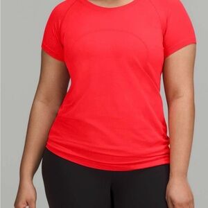 Lululemon Bright Red Short Sleeve Tee